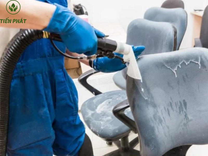 Dịch vụ giặt ghế văn phòng tại TPHCM có mặt nhanh ⚡️trong 15P 1 giat ghe van phong tai tphcm