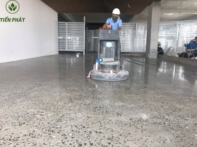 Dịch vụ chà sàn, đánh bóng sàn tại TPHCM 1 dich vu cha san danh bong san tai TPHCM